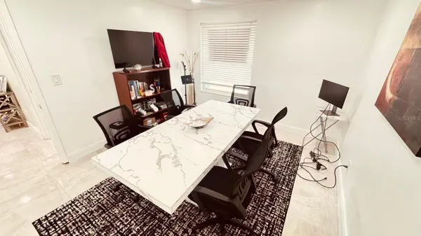 5741 9TH AVE N, St Petersburg, FL 33710