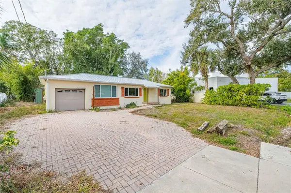 6213 SANDERS DR, Tampa, FL 33611