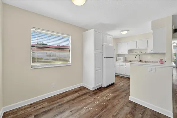 1802 BEDFORD LN #12, Sun City Center, FL 33573