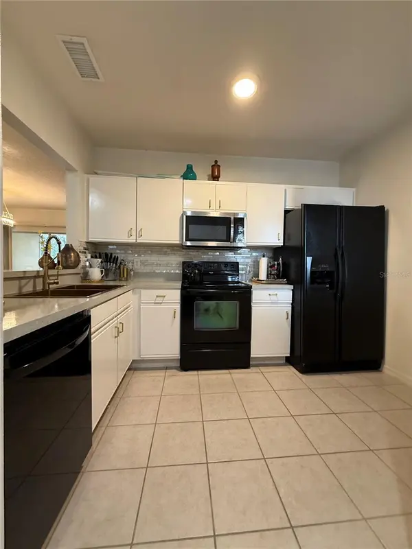 6447 CYPRESSDALE DR #201, Riverview, FL 33578