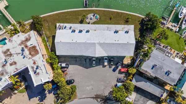 275 116TH AVE, Treasure Island, FL 33706