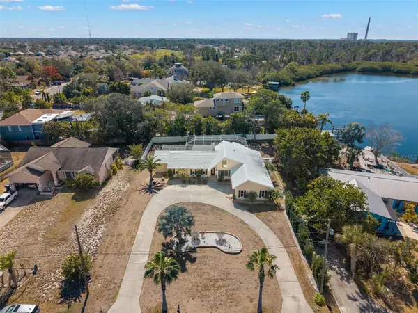 2138 BAYOU DR, Holiday, FL 34691