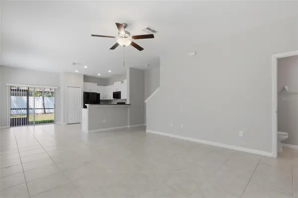 4540 GLOBE THISTLE DR, Tampa, FL 33619