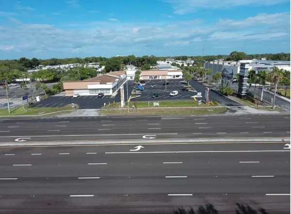 39930 US HIGHWAY 19 N #39930, Tarpon Springs, FL 34689