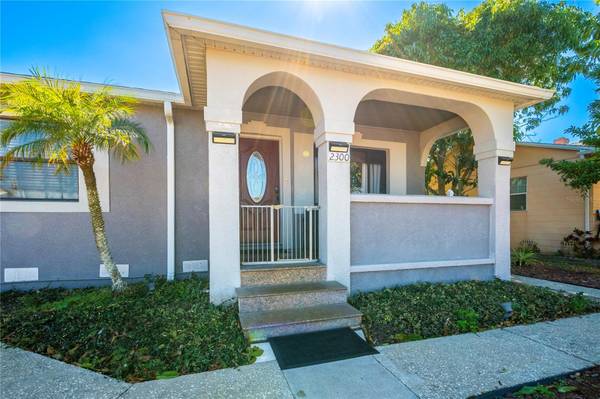 2300 37TH AVE N, St Petersburg, FL 33713