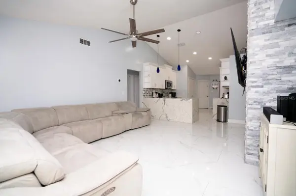6502 YELLOWHAMMER AVE, Tampa, FL 33625