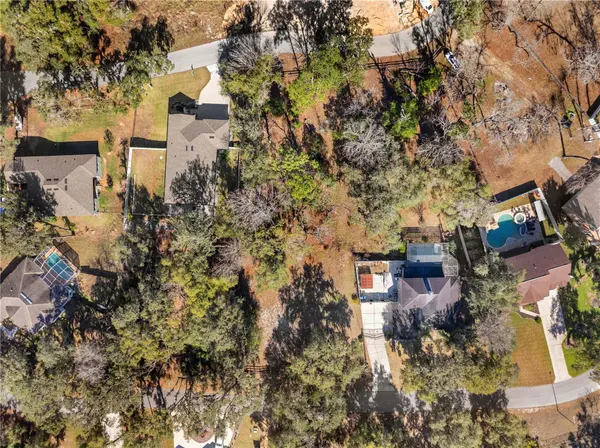 5104 WESTLAKE BLVD, Dade City, FL 33523