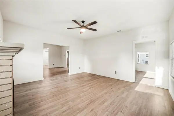 129 W PARK AVE, Lake Wales, FL 33853