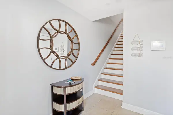 145 BRIGHTWATER DR #7, Clearwater Beach, FL 33767
