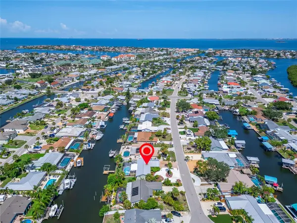 908 SAGO PALM WAY, Apollo Beach, FL 33572