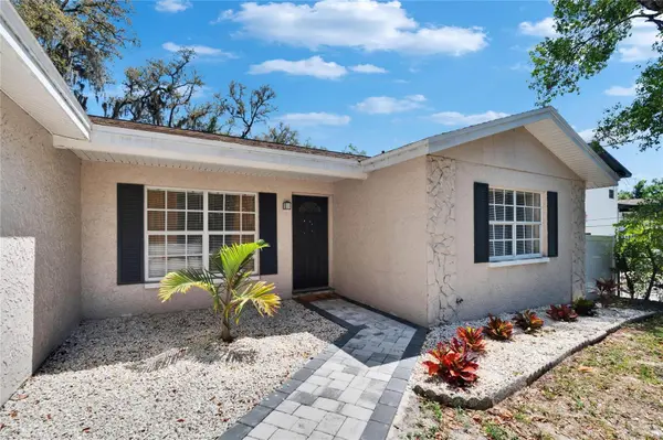 9613 N 46TH ST, Tampa, FL 33617