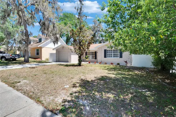 9613 N 46TH ST, Tampa, FL 33617