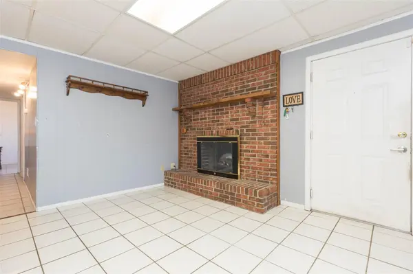4102 W FAIRVIEW HTS, Tampa, FL 33616