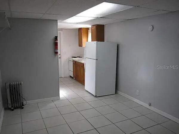 28 N GROSSE AVE #C, Tarpon Springs, FL 34689