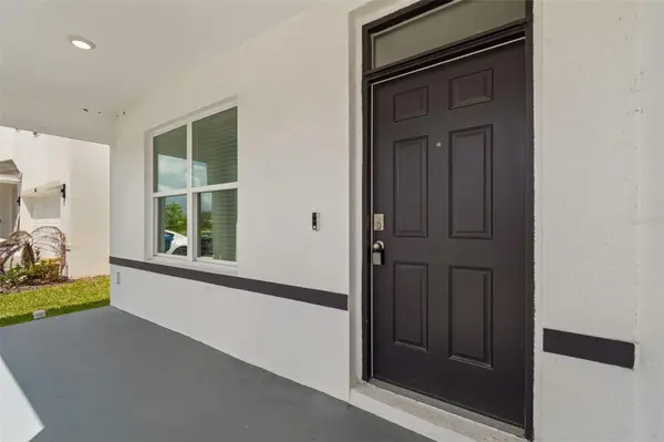 8454 ENDER HILLS DR, Wesley Chapel, FL 33545