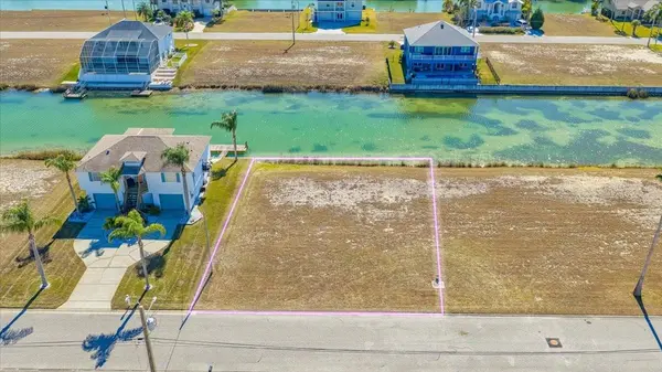 3520 COBIA DR, Hernando Beach, FL 34607