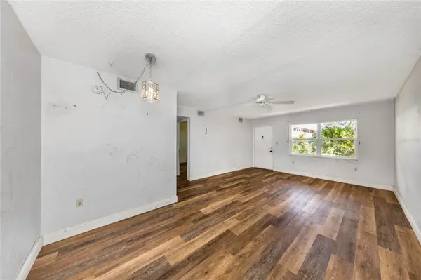 10032 65TH AVE N #9, St Petersburg, FL 33708