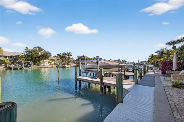 903 PINELLAS BAYWAY S #308, Tierra Verde, FL 33715