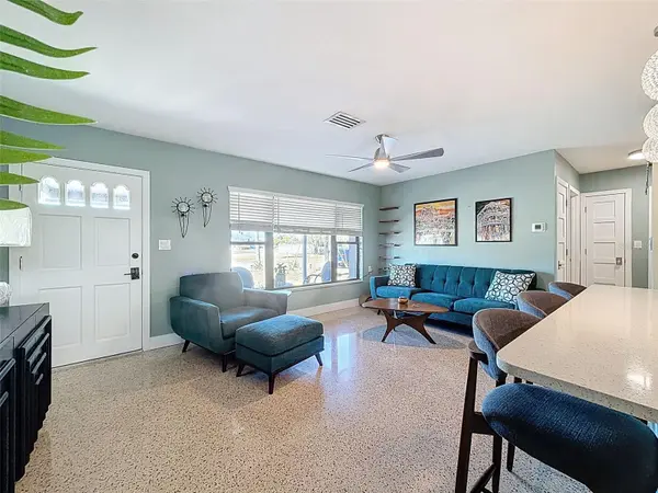 2269 CAROLYN DR, Dunedin, FL 34698