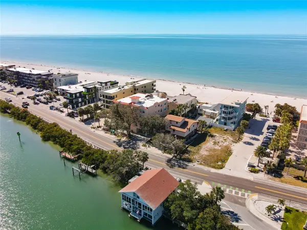 78 GULF BLVD #5, Indian Rocks Beach, FL 33785