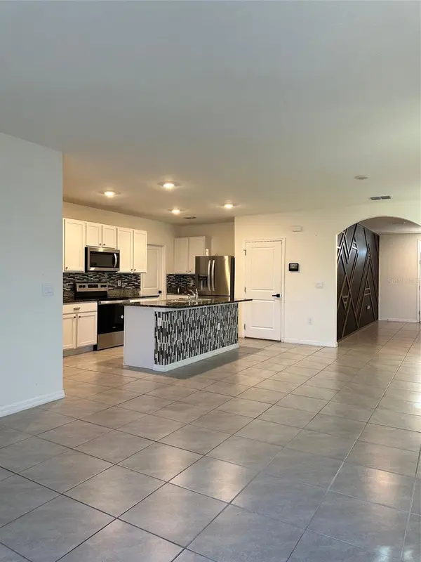 5703 HOLLINGWORTH TRL, Wesley Chapel, FL 33545