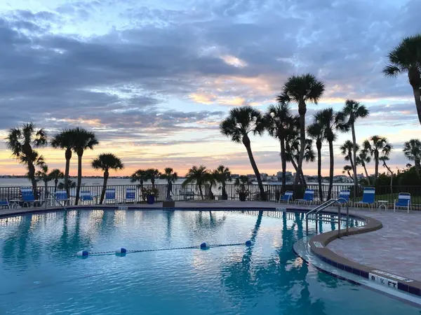 100 BLUFF VIEW DR #317A, Belleair Bluffs, FL 33770