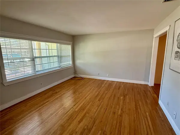 4313 S HUBERT AVE, Tampa, FL 33611