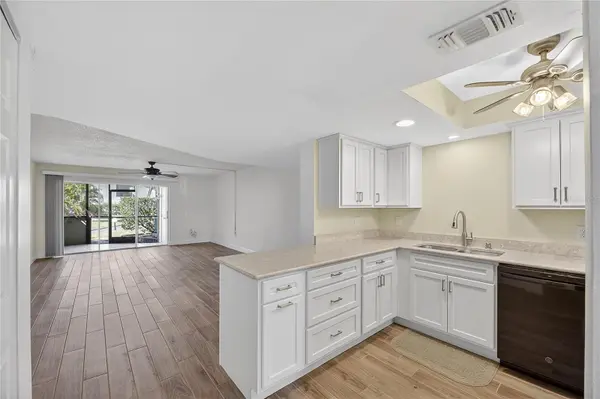 1028 APOLLO BEACH BLVD #23, Apollo Beach, FL 33572