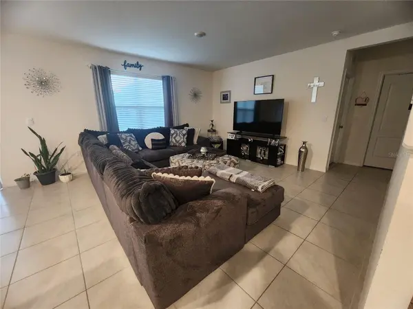 1075 GRIFFON AVE, Lake Alfred, FL 33850