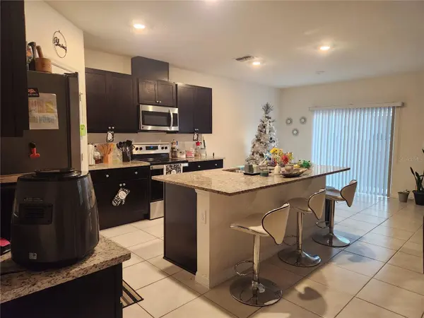 1075 GRIFFON AVE, Lake Alfred, FL 33850