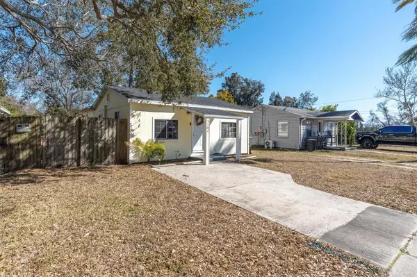 5107 37TH ST N, St Petersburg, FL 33714