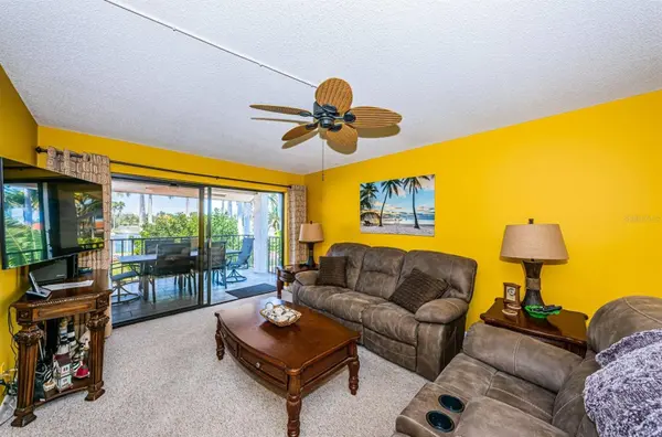 6273 BAHIA DEL MAR BLVD #216, St Petersburg, FL 33715