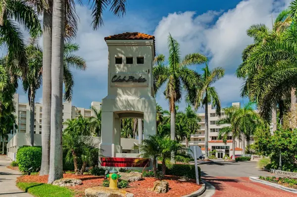 6085 BAHIA DEL MAR CIR #467, St Petersburg, FL 33715