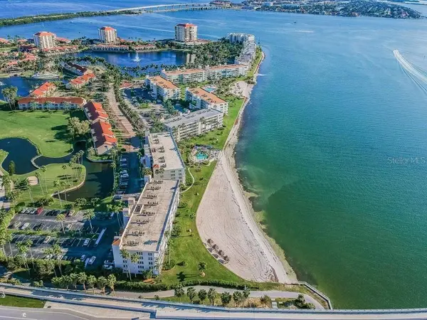 5901 BAHIA DEL MAR CIR #223, St Petersburg, FL 33715
