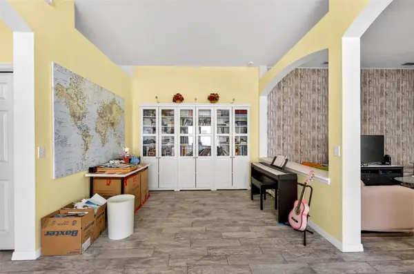 11013 ROCKLEDGE VIEW DR, Riverview, FL 33579