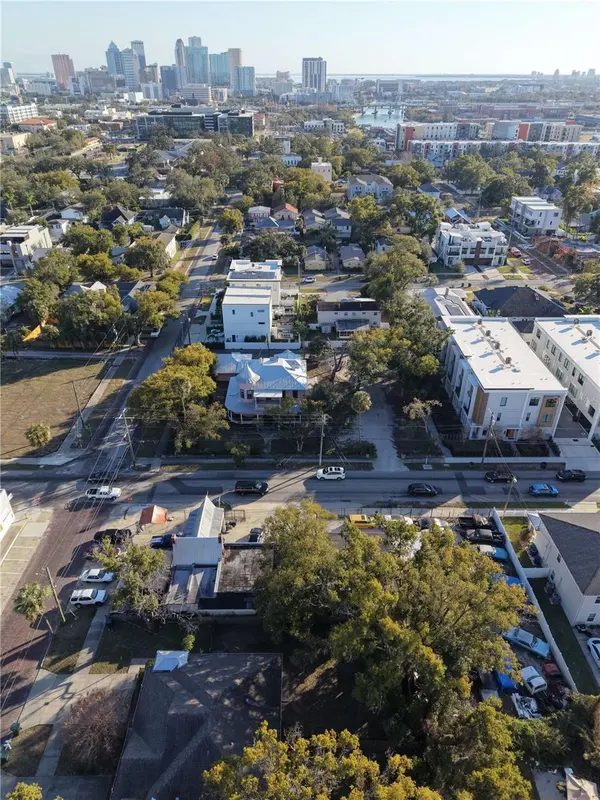 201 W COLUMBUS DR, Tampa, FL 33602