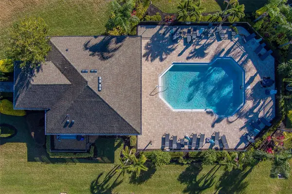 2416 FOGGY CREEK CIR, Clearwater, FL 33764