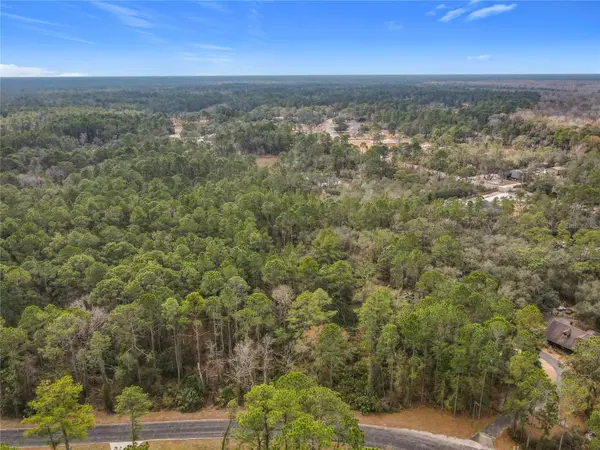 APRICOT AVE, Eustis, FL 32736