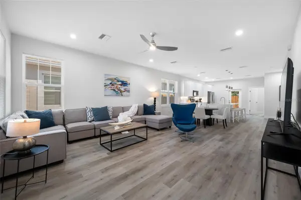 2150 43RD TER N, St Petersburg, FL 33714