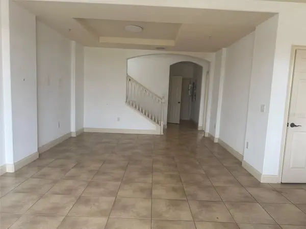 2332 BELLA VISTA DR, Davenport, FL 33897