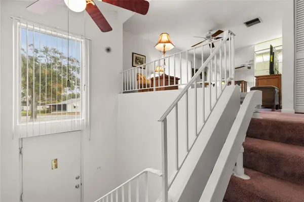 3275 37TH WAY S #D, St Petersburg, FL 33711
