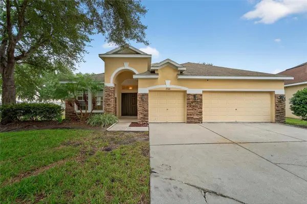 2502 BONTERRA BLVD, Valrico, FL 33594