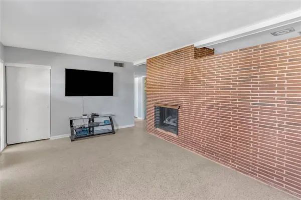 310 KENMORE RD, Brandon, FL 33511