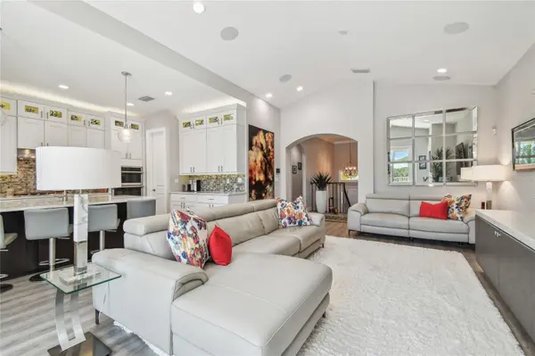 17 FRANKLIN CT S #C, St Petersburg, FL 33711