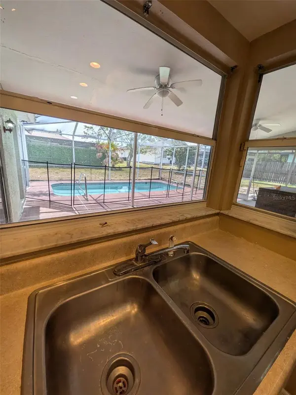 8316 SUMMERSIDE LN, Port Richey, FL 34668
