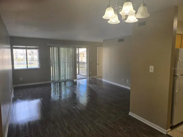 13289 ARBOR POINTE CIR #201, Tampa, FL 33617