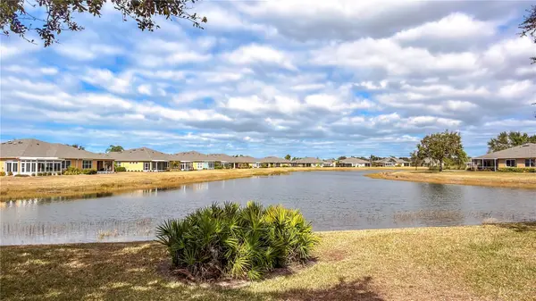 2069 SIFIELD GREENS WAY #102, Sun City Center, FL 33573