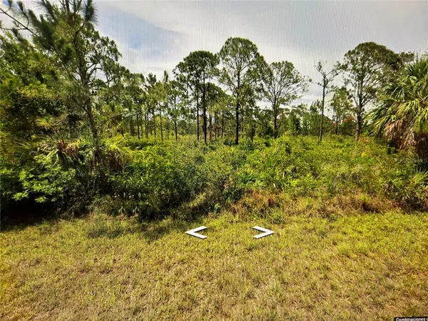 198 SHERBOURNE ST, Port Charlotte, FL 33954
