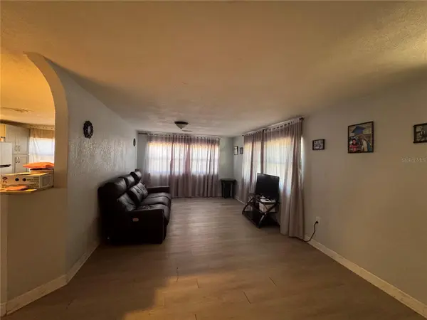 7647 SHANNON LN, Zephyrhills, FL 33540
