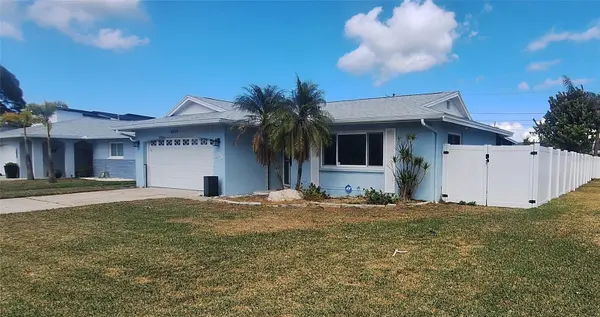 6019 VENETIAN BLVD NE, St Petersburg, FL 33703